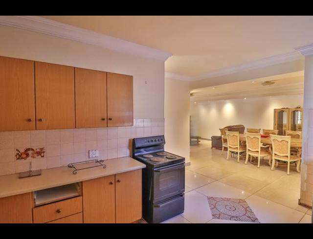 4 BEDROOM HOUSE FOR SALE IN THERESA PARK